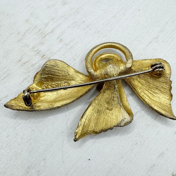 BSK Vintage MCM Textured Gold Tone Pearl Flower Brooch Pin Modernist - Picture 13 of 13